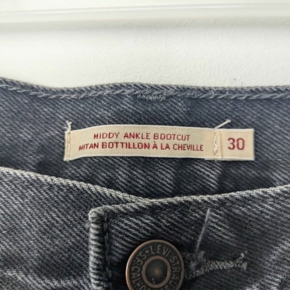 NWT LEVI'S Middy Ankle Bootcut Women Jeans Size 30 Black Color - Picture 3 of 8